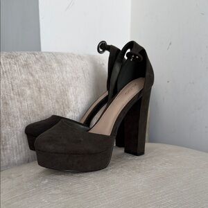 ALDO Dark Green Suede Platform Heels